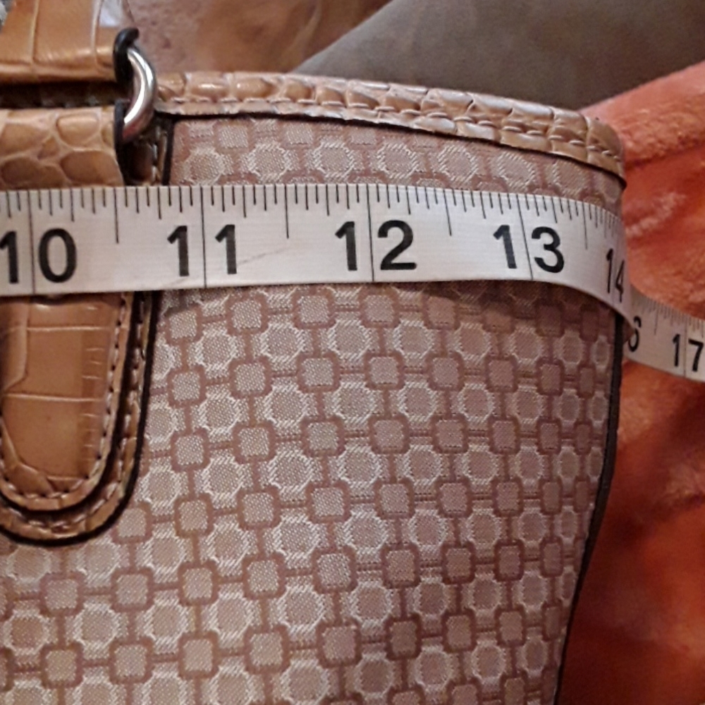 Nine West purse - Picture 7 of 8